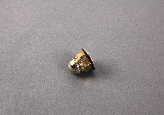 Tuerca de sombrerete OEM 64111388004 para BMW E31, E32, E34, E38, E39. Repuesto original BMW.