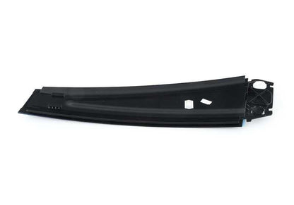 Helles Formpilar B Vordertür OEM 51357453305 für BMW F34 318d, 320d. Original BMW.
