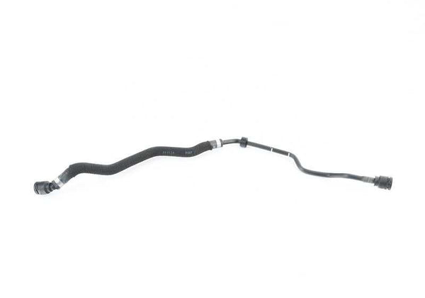Tubo de purga del radiador OEM 17127856736 para BMW F90, F90N, F91, F92, F93. Original BMW.