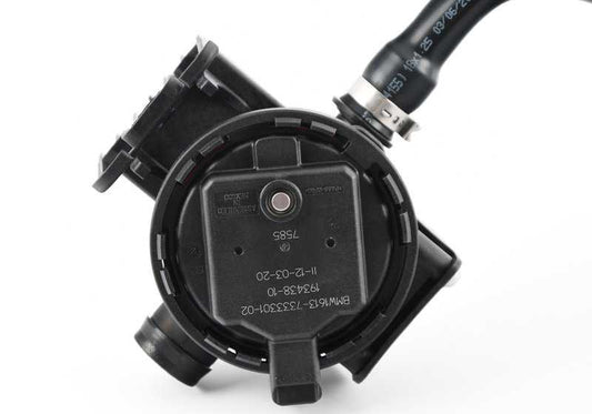 Tubo de ventilación con módulo de diagnóstico de fugas OEM 16137300683 para BMW F48, F39 y MINI F60. Original BMW y MINI.