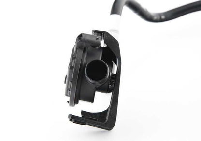 Tubo de ventilación con módulo de diagnóstico de fugas OEM 16137300683 para BMW F48, F39 y MINI F60. Original BMW y MINI.