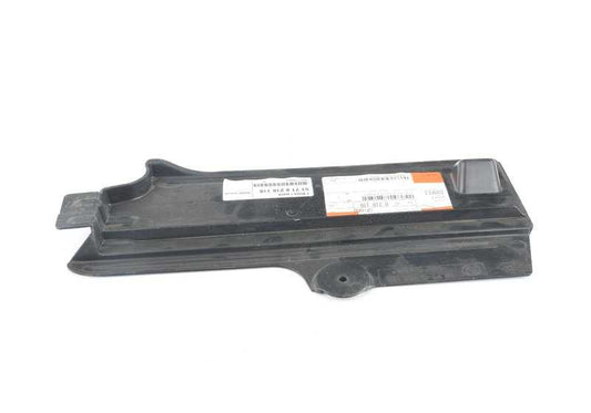 Cubierta soporte motor derecha OEM 51718218118 para BMW E46. Original BMW.