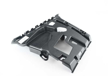 Guía lateral derecha del parachoques para BMW F30, F35N (OEM 51127384466). Original BMW.