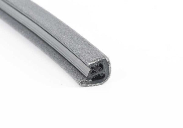 Protector de borde derecho OEM 51728120892 para BMW E34. Original BMW.