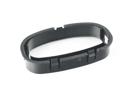 OEM air admission tube 13717571362 for BMW E70, X5 E70 and X6 E71. Original BMW replacement.
