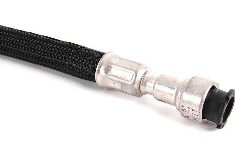 Tubo de retorno de combustible OEM 13531435850 para BMW E38. Original BMW.