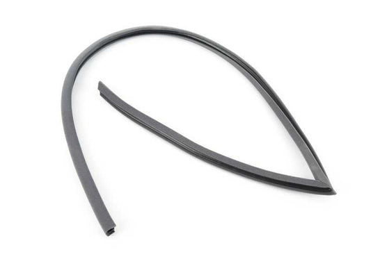 Protecteur du bord droit OEM 51728120892 pour BMW E34. BMW d'origine.