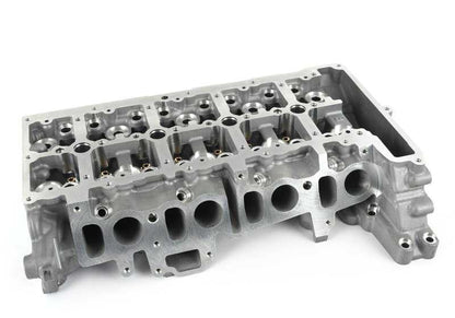 Culata de motor OEM 11127810463 para BMW F20, F21, F22, E90, E91, E92, E93, F30, F31, F34, F32, F33, F36, F07, F10, F11, E84, F25, F15. Original BMW.