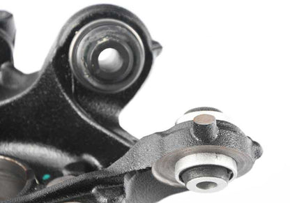 Right rear hose 33326792516 for BMW F20, F21, F22, F23, F33, F36. Original BMW piece for rear suspension, ideal if you notice noise or vibration on the rear right wheel.