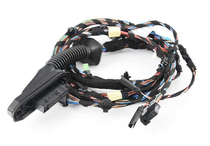 Cableado de puerta lado conductor OEM 61129232415 para BMW Z4 E89 (sDrive18i, sDrive20i, sDrive23i). Modelos compatibles: LL11, LL12, LL21, LL22, LL31, LL32, LL41, LL42, LM31, LM32. Original BMW.