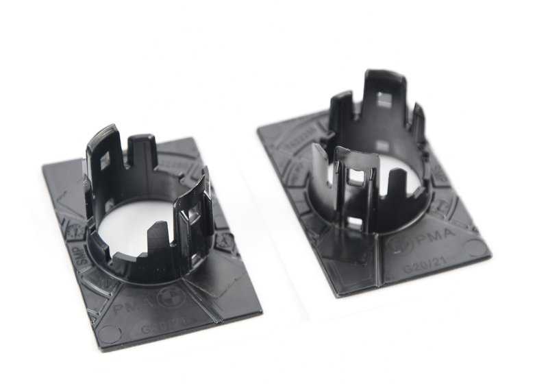 Soporte delantero para sensor de aparcamiento PDC/PMA OEM 51118496515 para BMW G20 y G21. Original BMW.