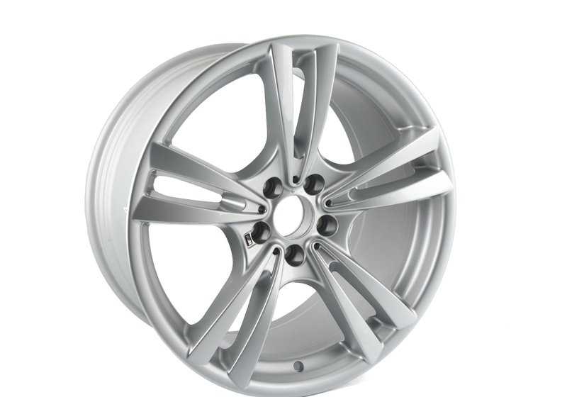 BMW Tire originale M V-Spoke 299 OEM 36116785499 per BMW X5 E70 e X6 E71. Design sportivo in argento decorativo, 20 pollici. Per l'asse anteriore. BMW originale.