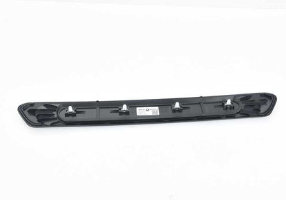 Embellecedor de entrada delantero OEM 51477393397 para BMW G01, G08, G02. Original BMW.