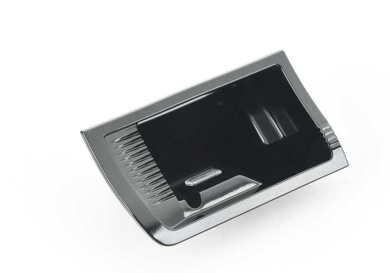 Inserto cenicero OEM 51169213654 para BMW F10 (518d, 520d) modelos 2013-2016. Accesorio original BMW para la consola central.