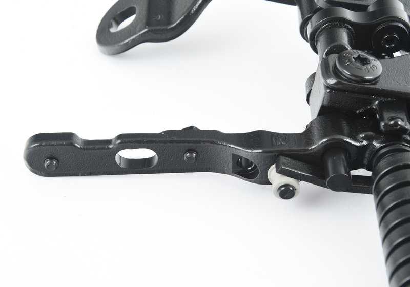 Bisagra de tapa de portamaletas derecha OEM 41007298070 para BMW Serie 3 F31, F31 LCI. Original BMW.