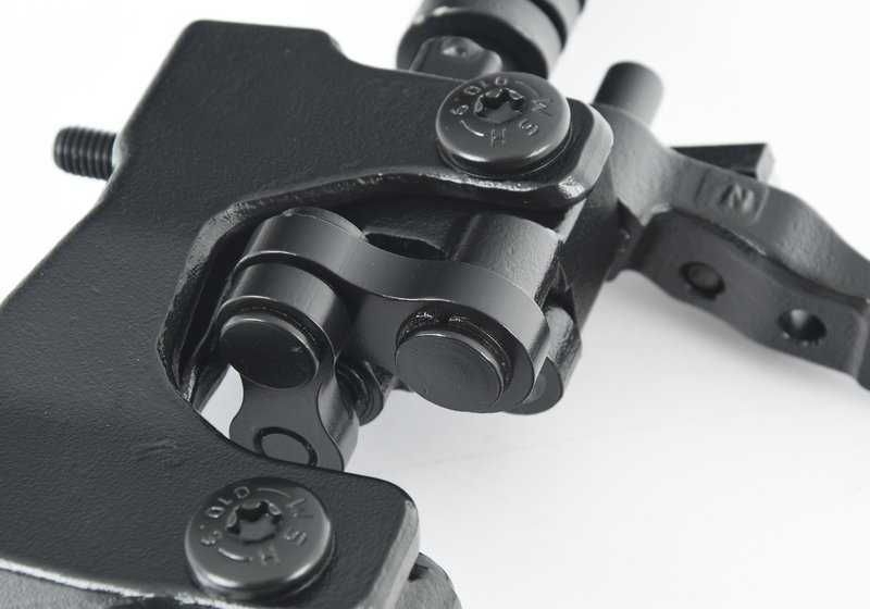 Bisagra de tapa de portamaletas derecha OEM 41007298070 para BMW Serie 3 F31, F31 LCI. Original BMW.