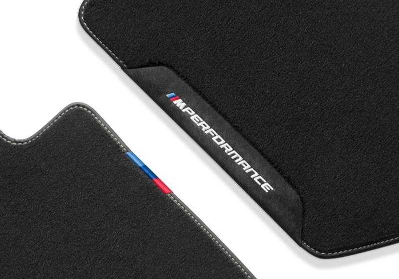Juego de alfombrillas M Performance OEM 51475A14E76 para BMW G22 (420d, 420i, 430d, 430i, versiones xDrive). Original BMW. Diseño deportivo, acabado premium y ajuste perfecto para interior.