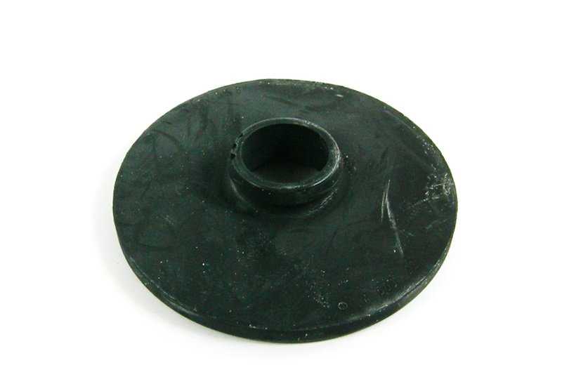 Sospensione posteriore Silentblock 10mm OEM 33531136387 per BMW E30 e Z3. BMW originale BMW.