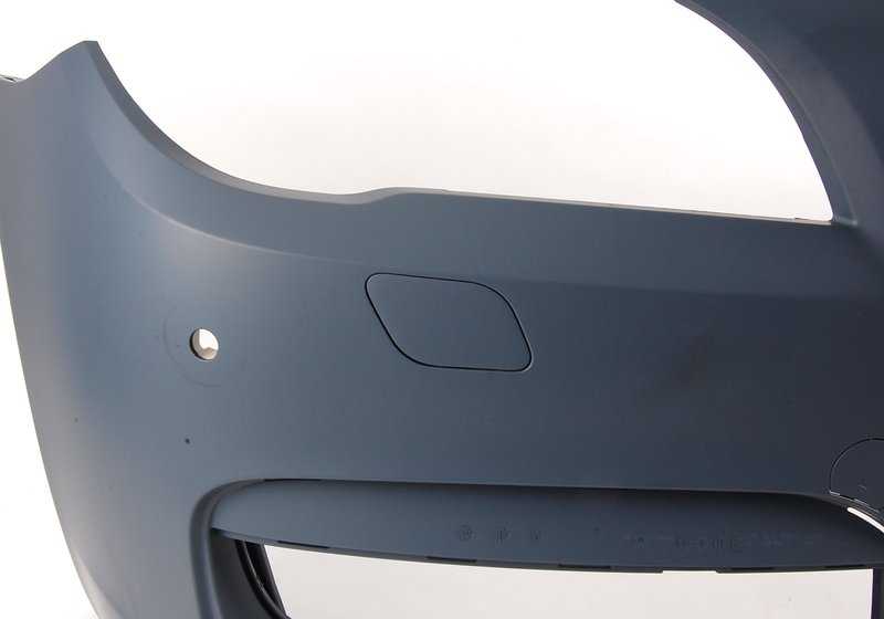 OEM 5118049637 Druckvorderstoßstange für BMW F01, F01N, F02, F02N, F04. Kompatibel mit PDC- und Seitensensoren. Originaler BMW Ersatz.