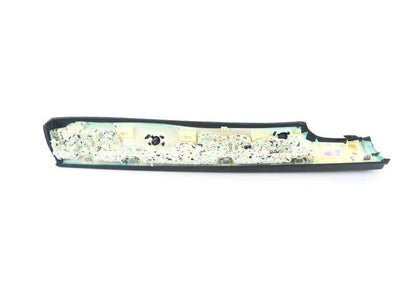 Pechera de cuero trasera derecha para BMW F33, F83 (OEM 51438057810). Original BMW.