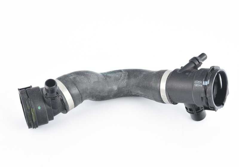 Manguera de refrigerante OEM 17127639559 para BMW F30 ActiveHybrid 3 (modelos 3F01, 3F02). Compatible con motores N55. Original BMW.