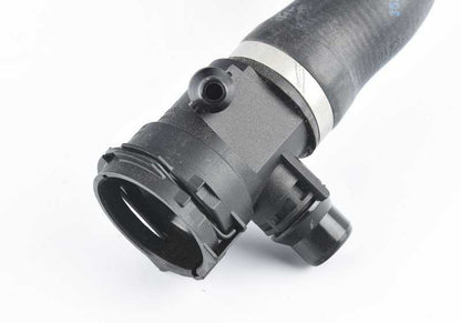 Manguera de refrigerante OEM 17127639559 para BMW F30 ActiveHybrid 3 (modelos 3F01, 3F02). Compatible con motores N55. Original BMW.