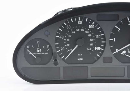 Unaufgegründete Instrumentierung für die BMW 3 E46 -Serie (OEM 62116985651). Original BMW.