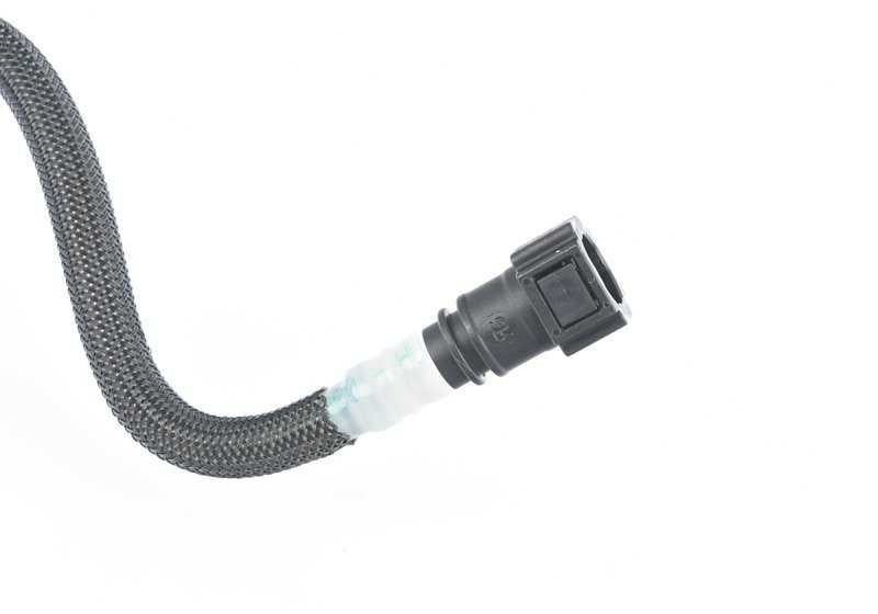 Tubo de alimentación de combustible OEM 13537823395 para BMW F07, F07N, F10, F10N, F11, F11N, F01N, F02N. Original BMW.