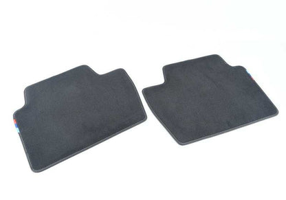 Juego de alfombrillas M Performance OEM 51475A14E76 para BMW G22 (420d, 420i, 430d, 430i, versiones xDrive). Original BMW. Diseño deportivo, acabado premium y ajuste perfecto para interior.