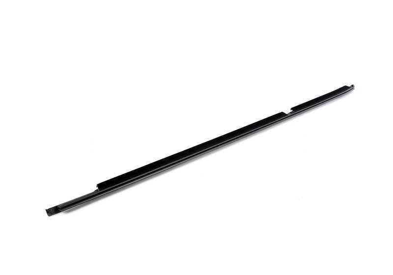 Tapa embellecedora exterior puerta trasera derecha cromada OEM 51703400812 para BMW X3 E83, E83N. Original BMW.