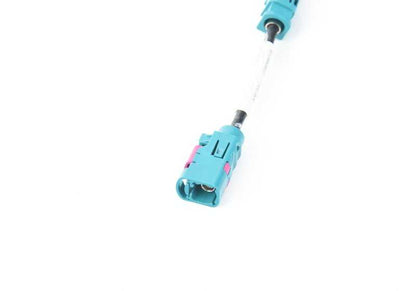 Cable de conexión OEM 84109154938 para BMW E65 y E66. Original BMW.