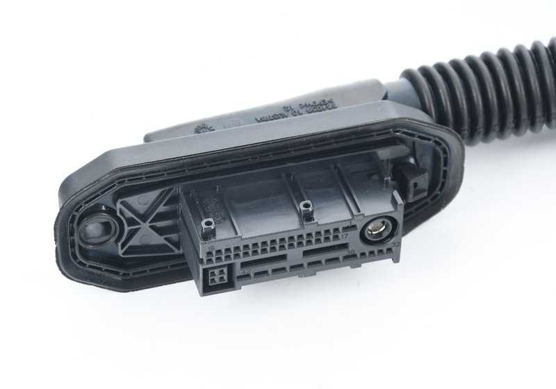 Mazo de cables de puerta delantera izquierda OEM 61129320493 para BMW F10, F11. Original BMW.