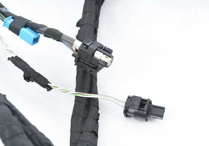 Mazo de cables de puerta delantera izquierda OEM 61129320493 para BMW F10, F11. Original BMW.