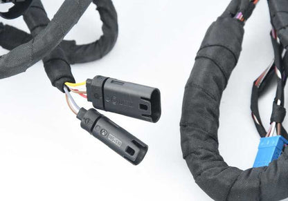 Mazo de cables de puerta delantera izquierda OEM 61129320493 para BMW F10, F11. Original BMW.