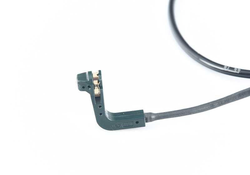 Juego de pastillas de freno con sensor OEM 34112339267 para BMW E60, E61. Original BMW.