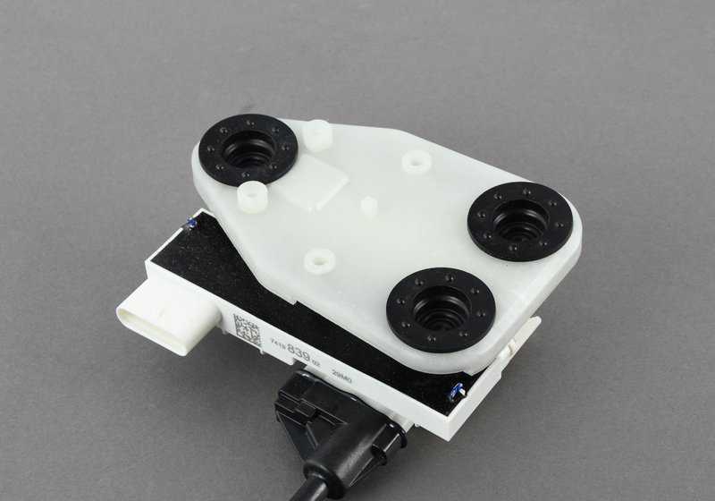 Front Left Automatic Closing Assist for BMW X5 F15, F85, X6 F16, F86, F96, G06 (OEM 51207419839). Original BMW.