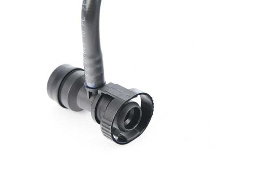 Tubo de ventilación del motor OEM 11158637971 para BMW F40 (120i, 128ti, M135i xDrive) y BMW F44 (220i). Original BMW.