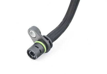 OEM 11158637971 Tubo de ventilação motor para BMW F40 (120i, 128Ti, M135i XDRIVE) e BMW F44 (220I). BMW original.