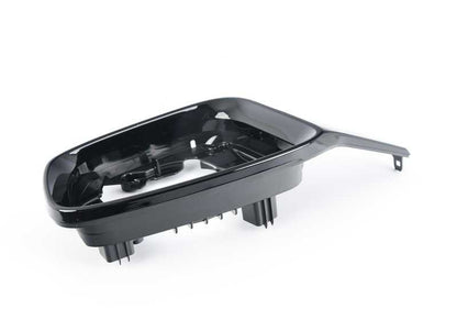 Glossy black right retaining ring for BMW G42, G87 2 Series, G20N, G21N, G80, G81 3 Series, G23N, G26, G82 4 Series (OEM 51168746848). Original BMW