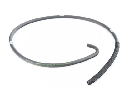 Tubo de vacío negro OEM 11657846864 para BMW F10, F06, F12, F13. Pieza original BMW.