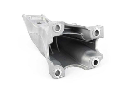 Soporte motor izquierdo OEM 22116882035 para BMW X5 {E70, E70N, F15, F85} y BMW X6 {E71, E72, F16, F86}. Original BMW.