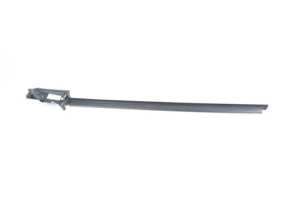 Embellecedor exterior ventanilla trasera izquierda OEM 51377315419 para BMW F33. Original BMW.
