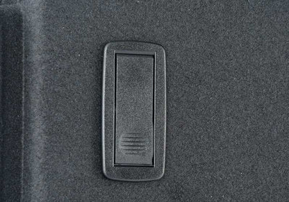 LINHO DE LATERAL ESQUERNO OMEM 51477452457 PARA BMW X3 G01 e X3 M F97. BMW original.