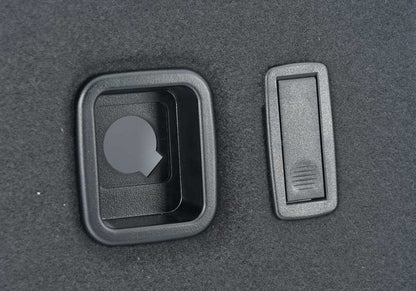 Panel lateral derecho maletero OEM 51477452458 para BMW X3 F97, F97N, G01, G01N, G08, G08E, G08F, G08N. Original BMW.