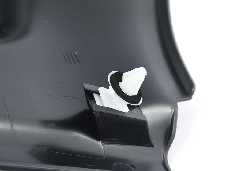 Cubierta de estribo trasero derecho negra OEM 51477446642 para BMW X3 {F97, F97N, G01, G01N, G08, G08E, G08F, G08N} y X4 {F98, F98N, G02, G02N}. Original BMW.