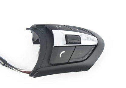 Múltipla multifuncional m-sport para BMW F20, F21, F52, F22, F23, F45, F46, F30, F31, F34, F35, F32, F33, F36, F48, F49, F39 (OEM 61317849408). BMW original.