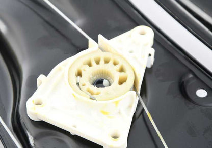 Elevalunas trasero izquierdo OEM 51377198049 para BMW E93. Original BMW.