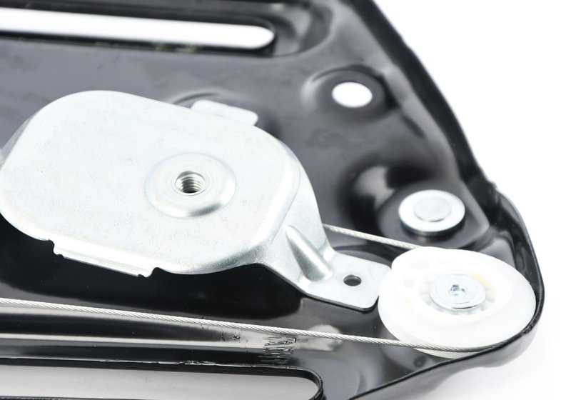 Elevalunas trasero izquierdo OEM 51377198049 para BMW E93. Original BMW.