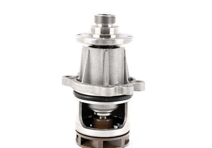 Bomba de agua mecánica OEM 11510004135 para BMW E34 y E36. Pieza original BMW.