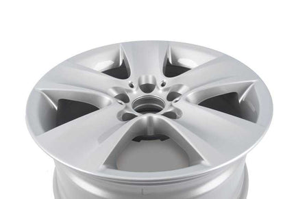 Llantas de aleación diseño estrella 17" OEM 36116790172 para BMW F10, F11, F06, F12, F13. Válidas para eje delantero y trasero. Acabado en plata reflectante. Original BMW.
